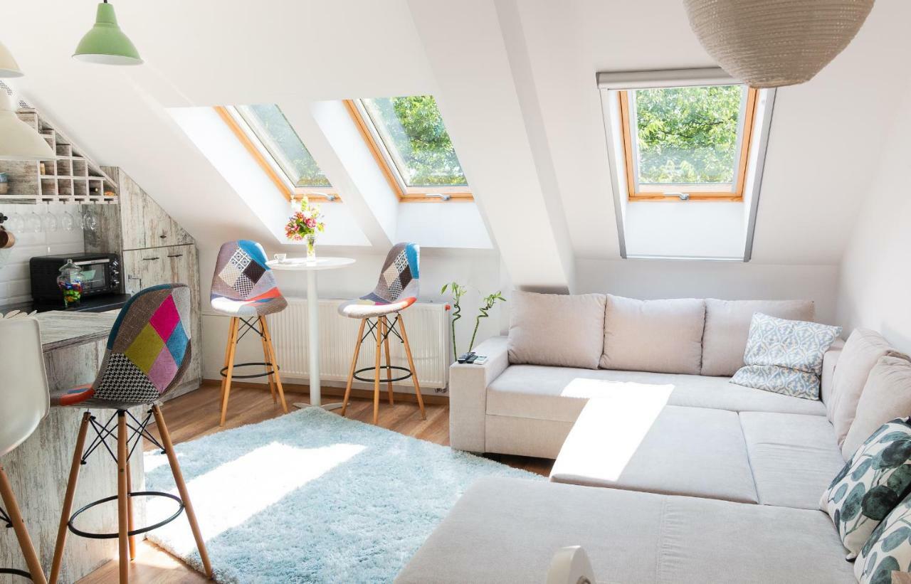 Cozy Flat In The Heart Of The City Oradea Extérieur photo