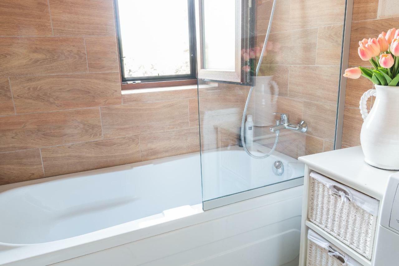 Cozy Flat In The Heart Of The City Oradea Extérieur photo